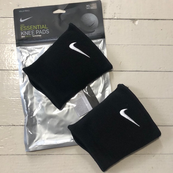 Nike Dri-fit volleyball knee pads